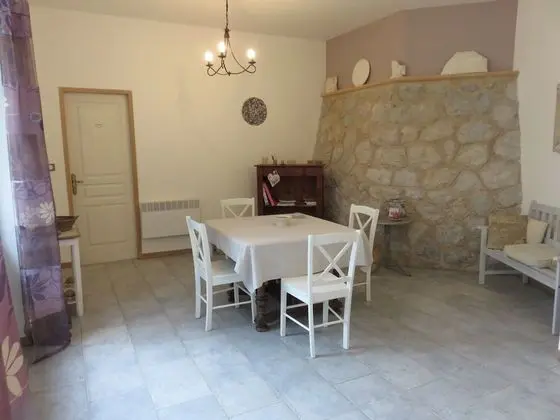 Tek Büyük Yataklı Oda (Clos du Madon)