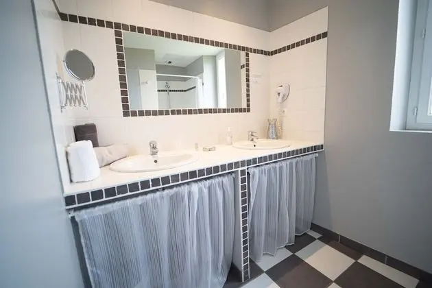 Superior Tek Büyük Yataklı Oda (Ciné Paradiso)