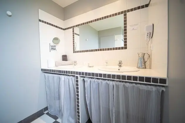 Superior Tek Büyük Yataklı Oda (Ciné Paradiso)