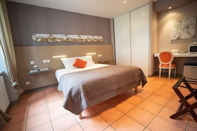 Tek Büyük Yataklı Oda, Engellilere Uygun (O'Bouchon)