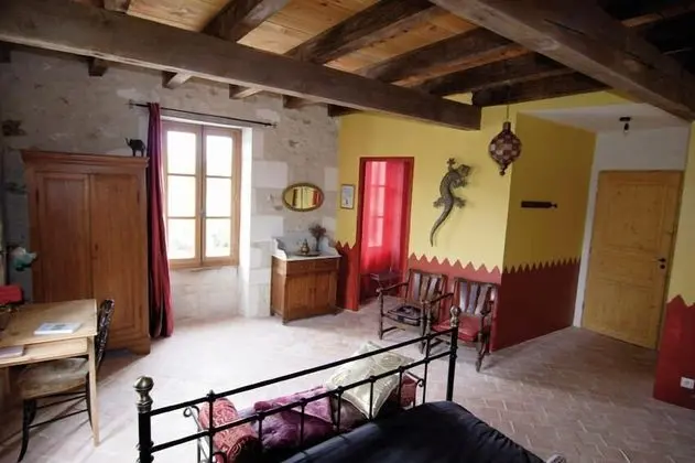 Tek Büyük Yataklı Oda (Pierre Loti)