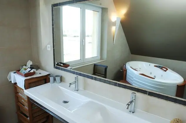 Süit, 1 En Büyük (King) Boy Yatak, Sıcak Su Havuzu