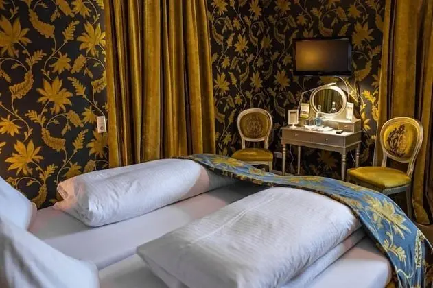 Tek Büyük Yataklı Oda, Balkon