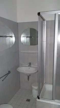 Tek Büyük Yataklı Oda, 1 Büyük (Queen) Boy Yatak