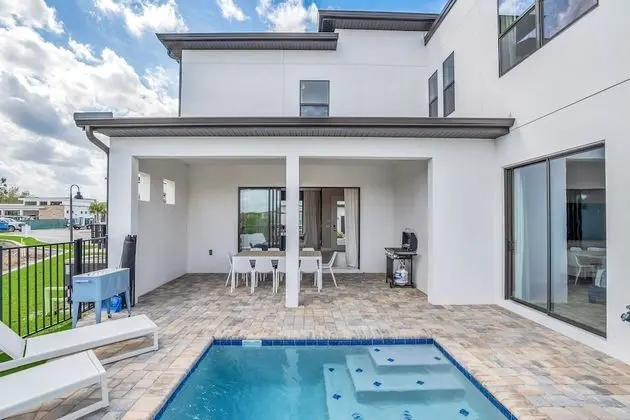 Villa Domani 5 bd Home with Pool (2018)