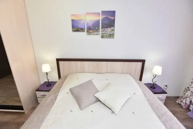 Apart Daire (Kuibysheva Street, 21)