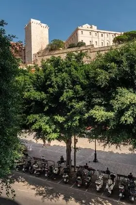 Comfort Tek Büyük Yataklı Oda, Banyolu/Duşlu, Şehir Manzaralı