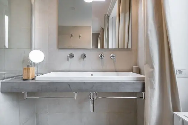 Comfort Tek Büyük Yataklı Oda, Banyolu/Duşlu, Şehir Manzaralı