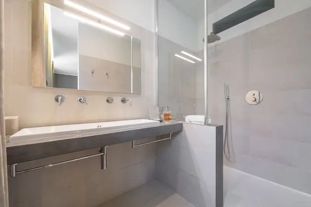 Deluxe Tek Büyük Yataklı Oda, Banyolu/Duşlu, Şehir Manzaralı