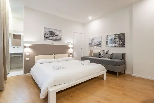 Premium Tek Büyük Yataklı Oda, Banyolu/Duşlu, Avlu Manzaralı