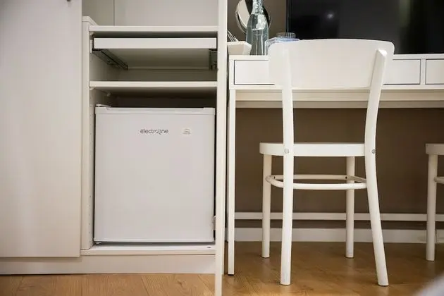 Premium Tek Büyük Yataklı Oda, Banyolu/Duşlu, Avlu Manzaralı