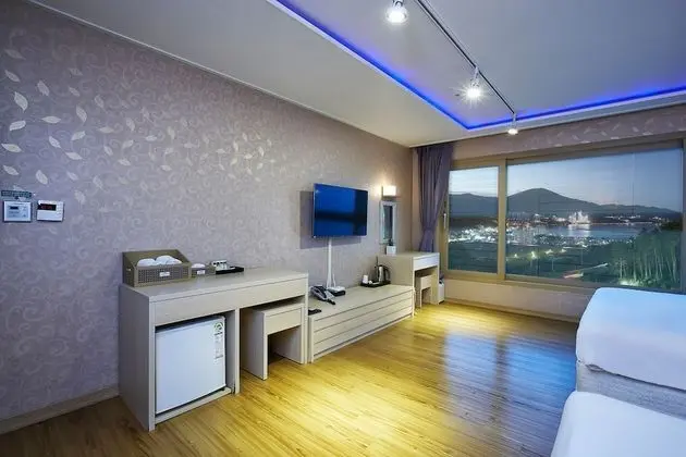 Deluxe İki Ayrı Yataklı Oda