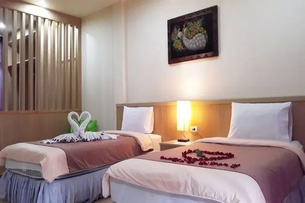 Grand Oda, 3 Tek Kişilik Yatak