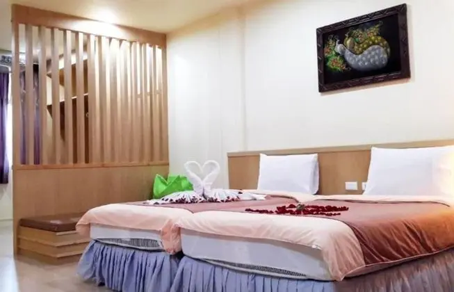 Grand Oda, 3 Tek Kişilik Yatak