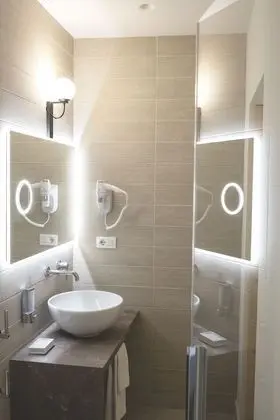 Design Tek Büyük Yataklı Oda