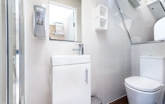 Standard Tek Kişilik Oda, Ortak Banyo