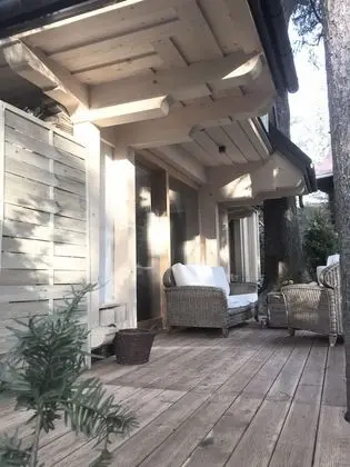 Design Dağ Evi, Veranda