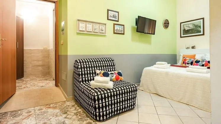 Basic Tek Büyük Yataklı Oda