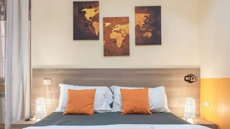 Basic Üç Kişilik Oda