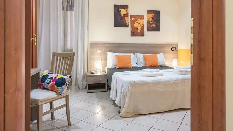 Basic Üç Kişilik Oda