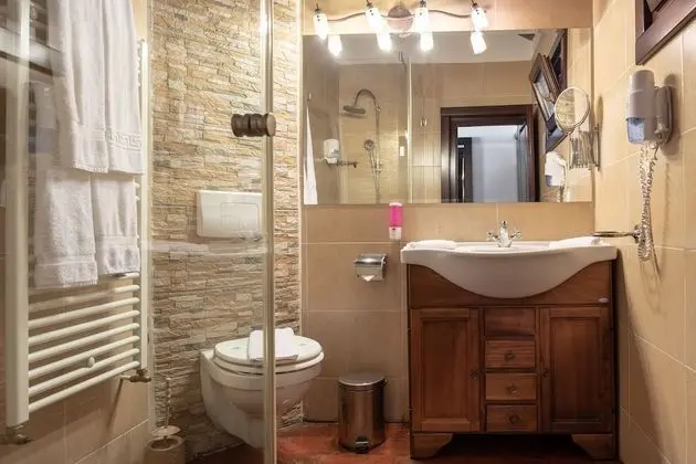 Superior Tek Büyük veya İki Ayrı Yataklı Oda, 1 Yatak Odası