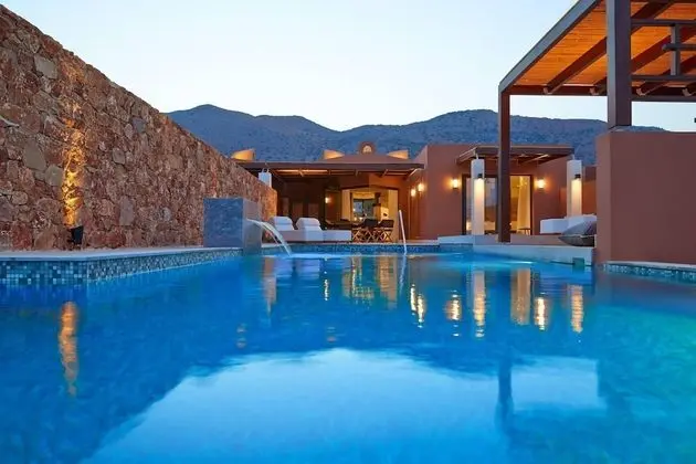 Domes Luxury Residences four bedrooms with private pool/SV