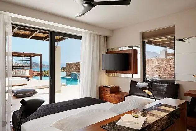 Domes Luxury Residences four bedrooms with private pool/SV