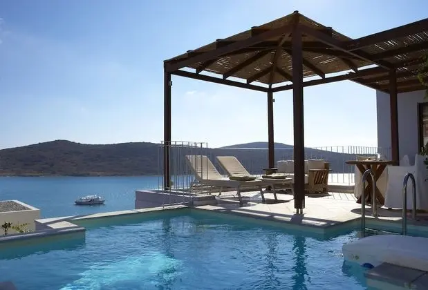 Premium 1 Bdr Suite, SV with Private Pool