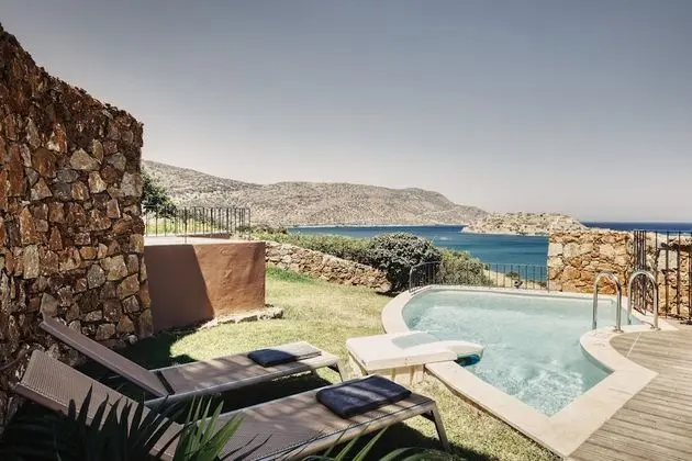 Premium 1 Bdr Suite, SV with Private Pool