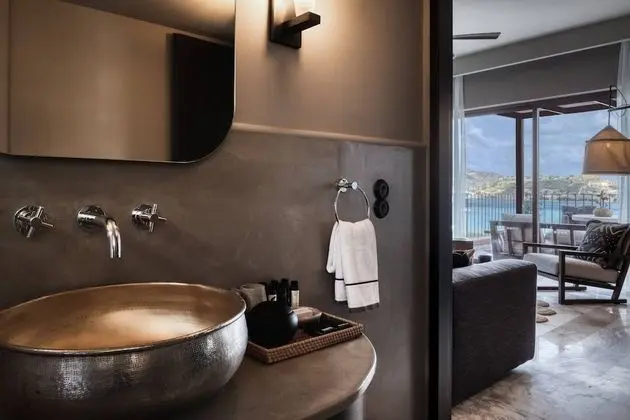 Premium 1 Bdr Suite, SV with Private Pool