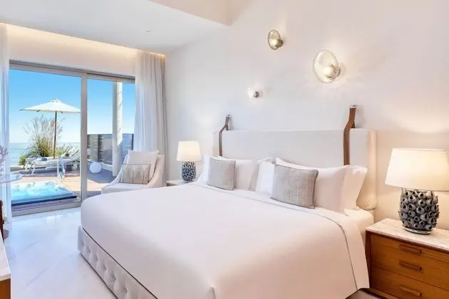 Pavilion Suite Sea View with Jacuzzi and Private Pool (ONBR)