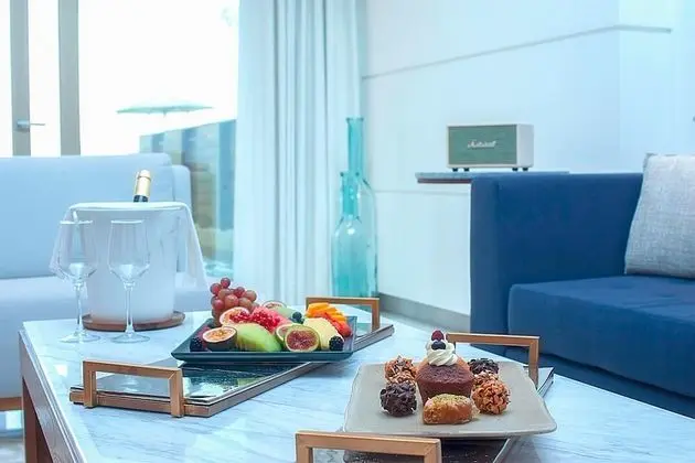 Pavilion Suite Waterfront with Private Pool (ONBT)
