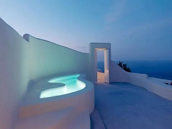 Honeymoon Süit, Sıcak Su Küveti