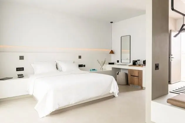 White Coast Suite Private Pool & Sunset Sea View