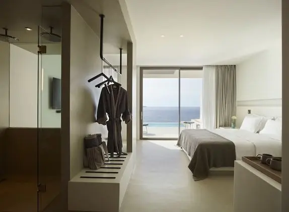 White Coast Suite Private Pool & Sunset Sea View