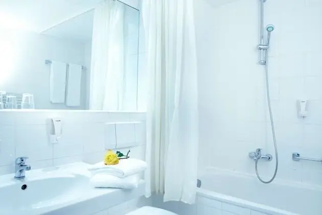 Comfort Oda, 2 Tek Kişilik Yatak, Küvet