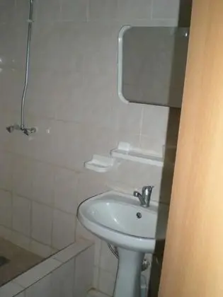 Economy Üç Kişilik Oda, 3 Tek Kişilik Yatak