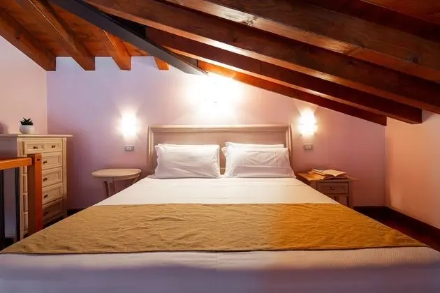 Classic Çatı Katı (Loft), Bahçe Manzaralı