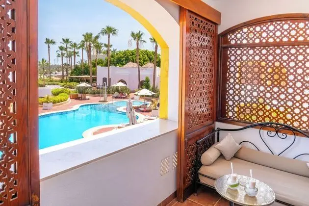 Prestige Deluxe Queen or Twin Room - Pool View