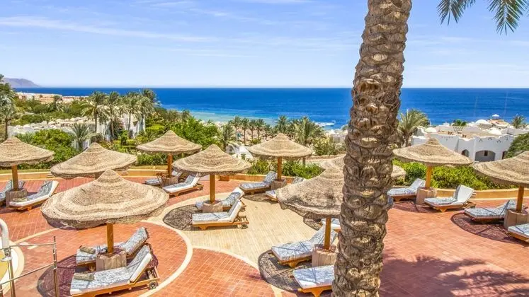 Prestige Deluxe Queen or Twin Room - Sea View