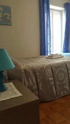 Deluxe Dört Kişilik Oda, Banyolu/Duşlu