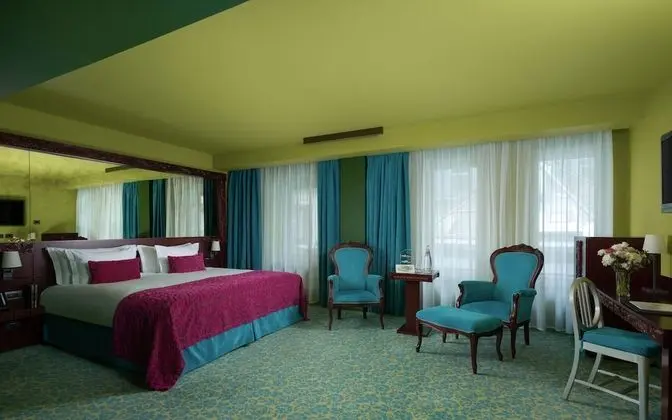 Oda