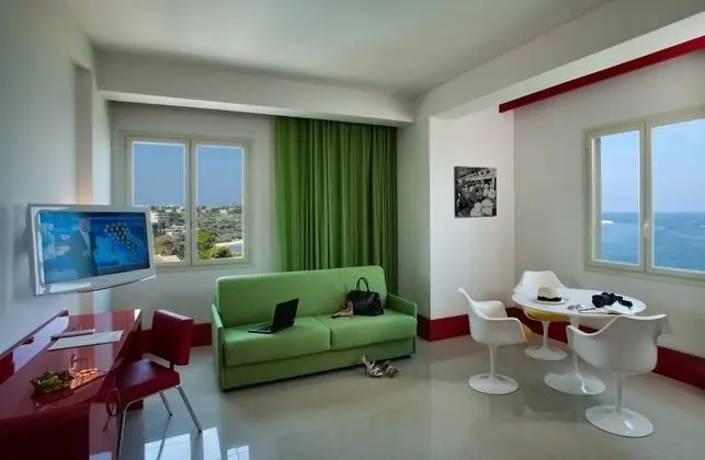 Junior Süit, Deniz Manzaralı