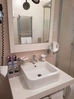Üç Kişilik Oda (Prestige)