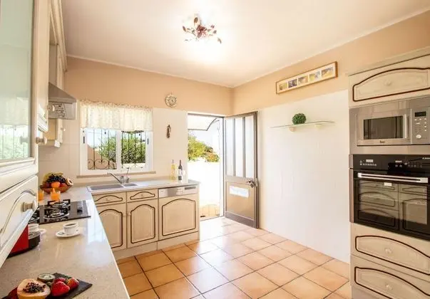 Villa, 4 Yatak Odası, Kişiye Özel Havuzlu, Deniz Manzaralı