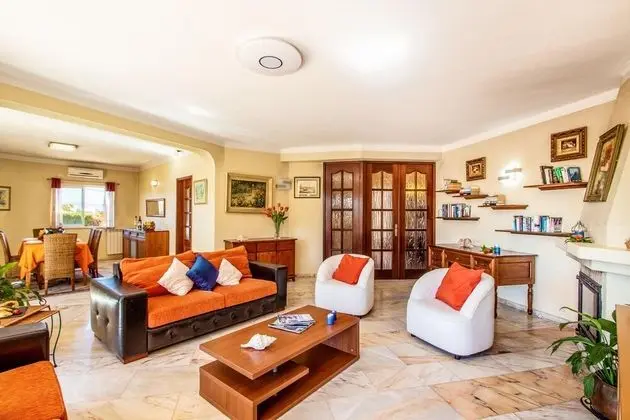 Villa, 4 Yatak Odası, Kişiye Özel Havuzlu, Deniz Manzaralı