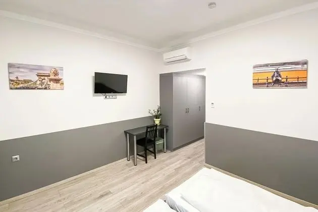 Comfort Tek Büyük Yataklı Oda