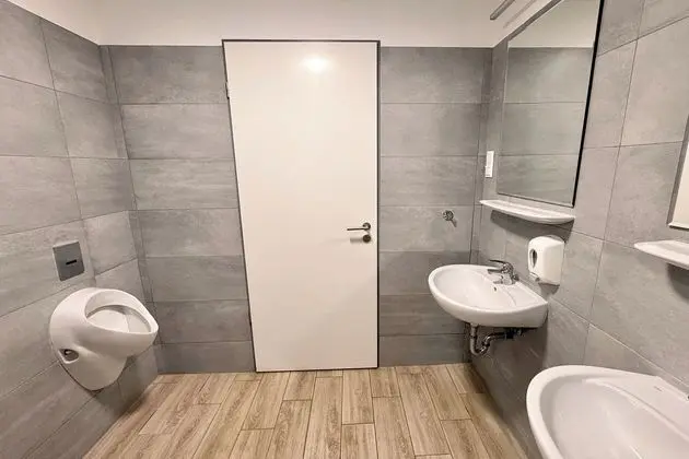 Üç Kişilik Oda
