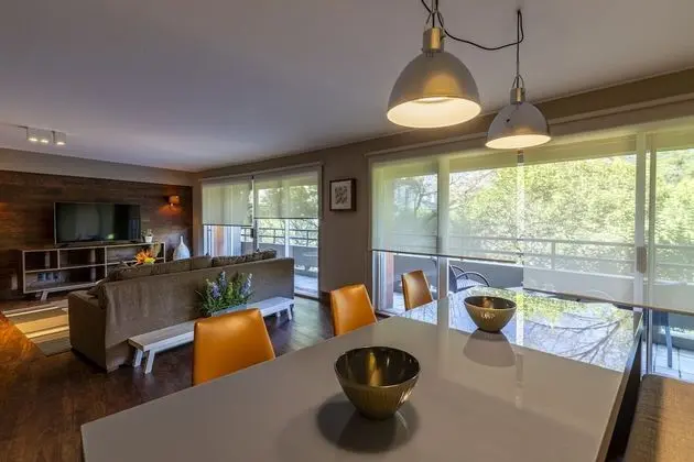 Master Suite, 2 Bedrooms