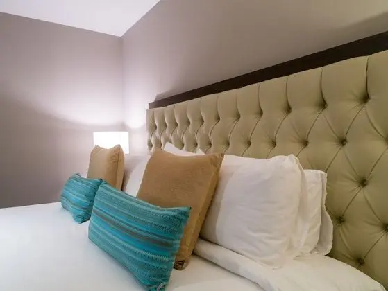 Master Suite, 2 Bedrooms